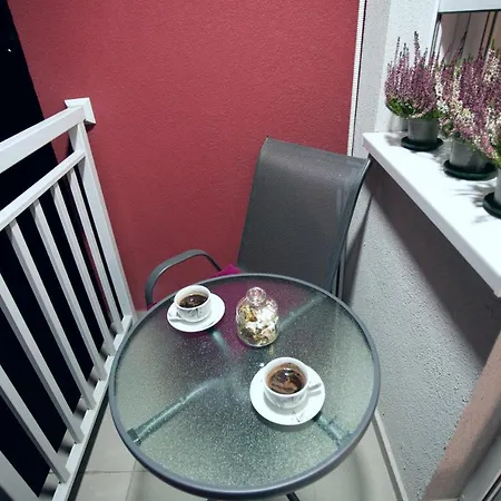 Apartman Sunset Sremska Mitrovica Exterior photo