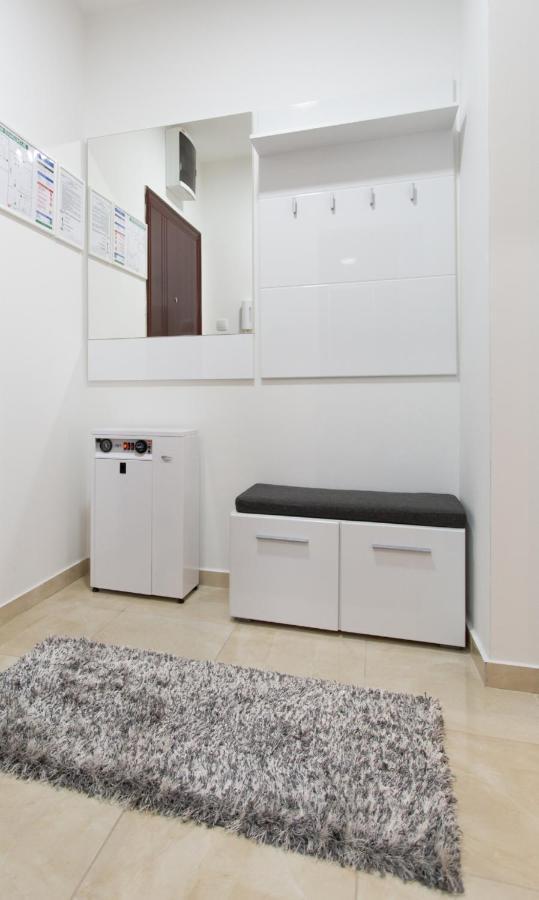 Sunset Apartment